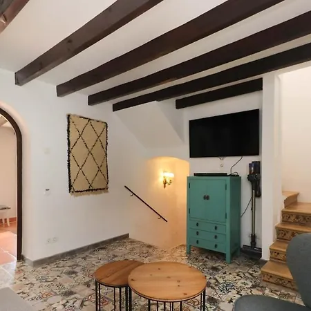 Casa Con Terraza E Increibles Vistas En 阿尔啼